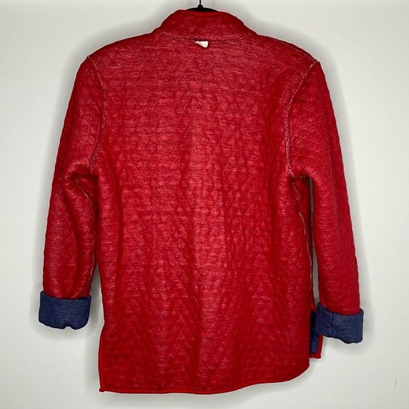 COPY - Marine Layer Reversible Diamond Quilted Pu… - Picture 8 of 9